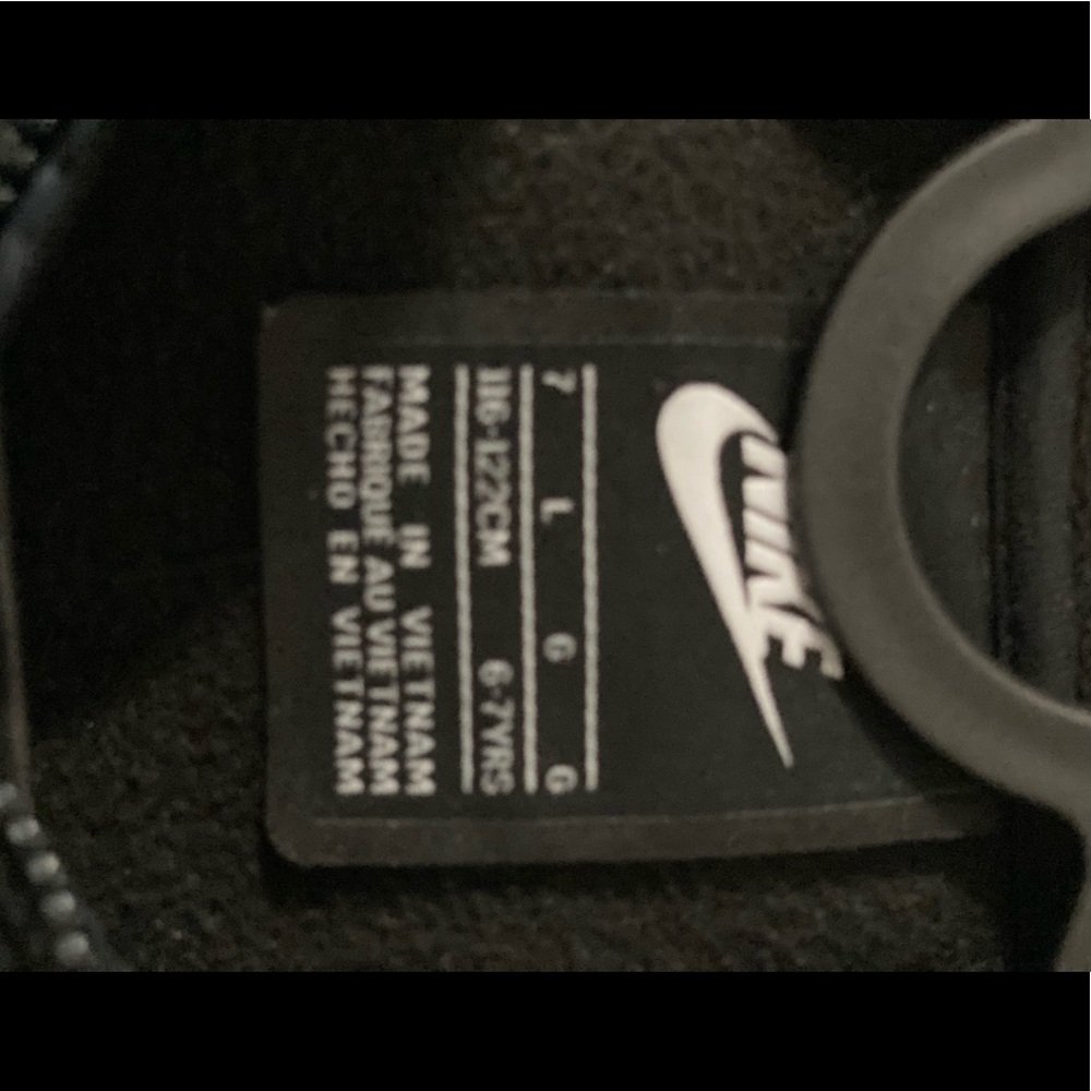 Nike jacket - Picture 3 of 3